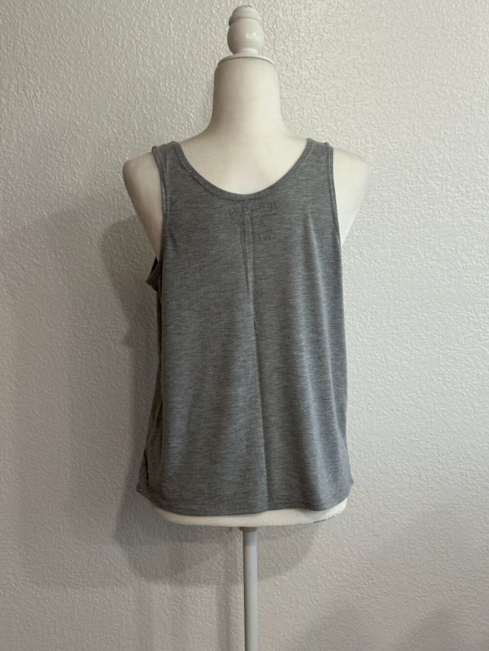 Fifth Sun American Flag Tank Top Women’s Large Gray Patriotic Graphic Sleeveless - Picture 5 of 6